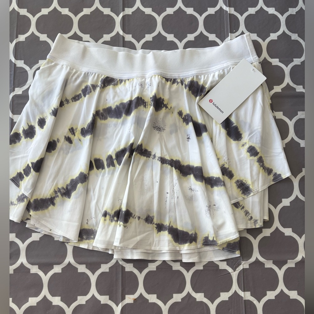 LULULEMON Court Rival Skort High Rise Long Tie Dye Skirt NWT - Picture 2 of 6